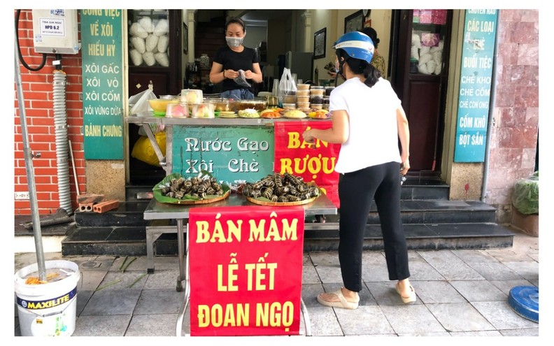 河内市民喜迎端午节(组图) ảnh 4 河内市民喜迎端午节(组图) ảnh 4